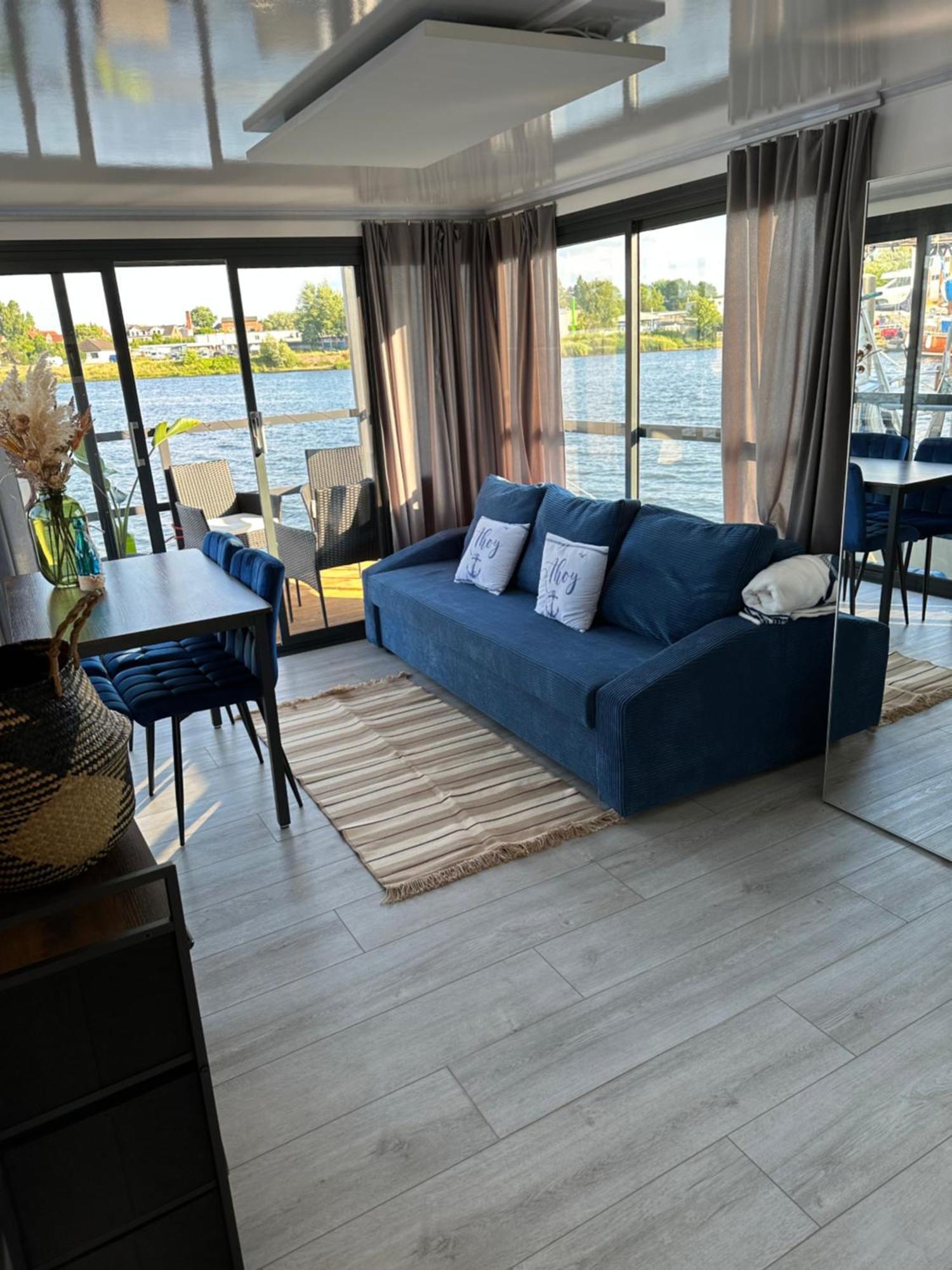 Апартаменти Premium Hausboot Trave Traum Любек Екстер'єр фото
