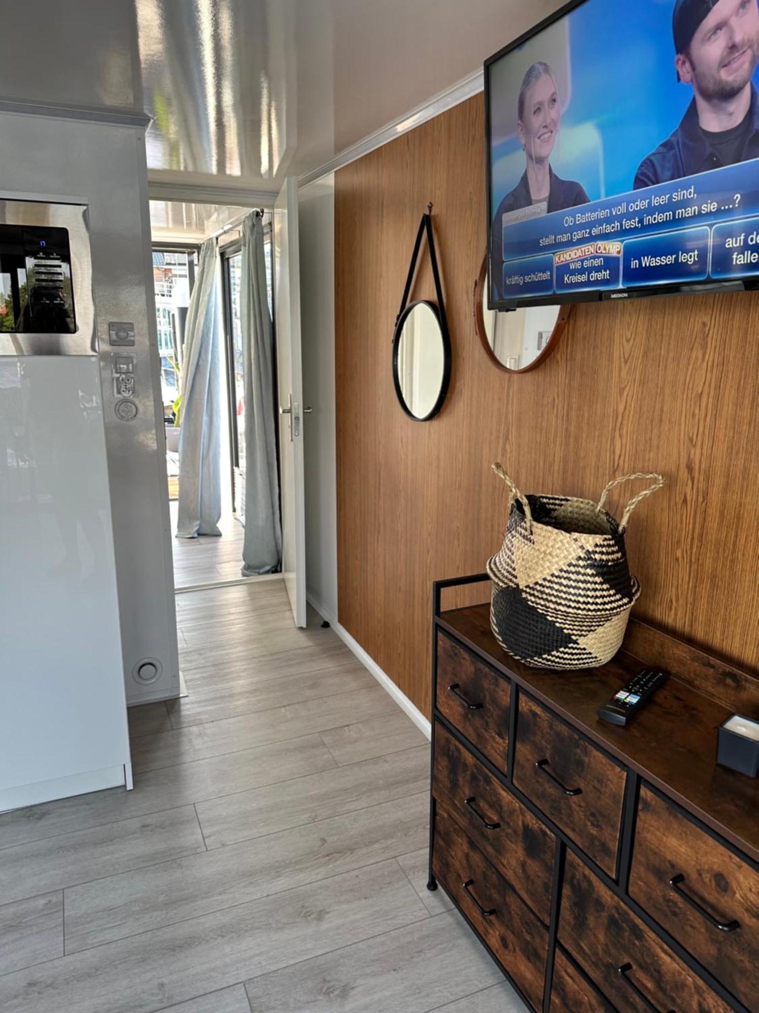 Апартаменти Premium Hausboot Trave Traum Любек Екстер'єр фото