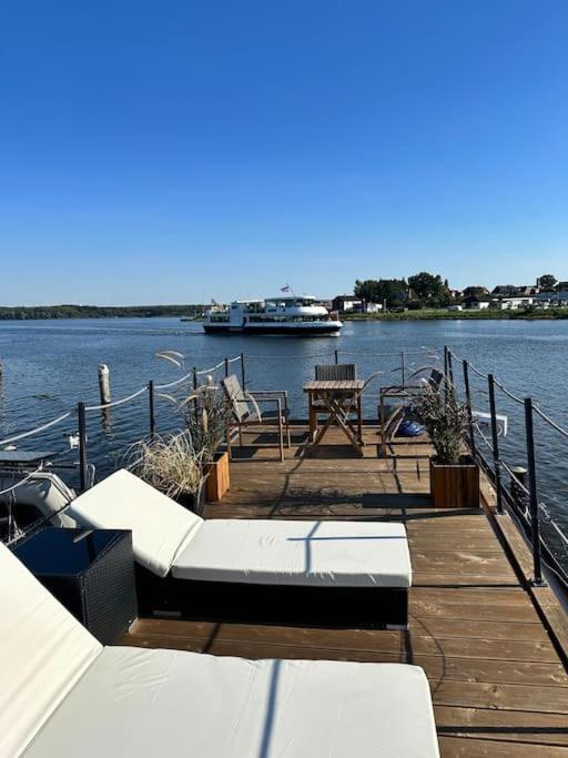 Апартаменти Premium Hausboot Trave Traum Любек Екстер'єр фото